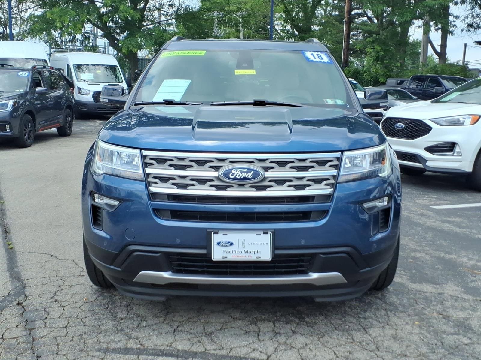 Certified 2018 Ford Explorer XLT w/ Equipment Group 202A AWD/4WD image 9