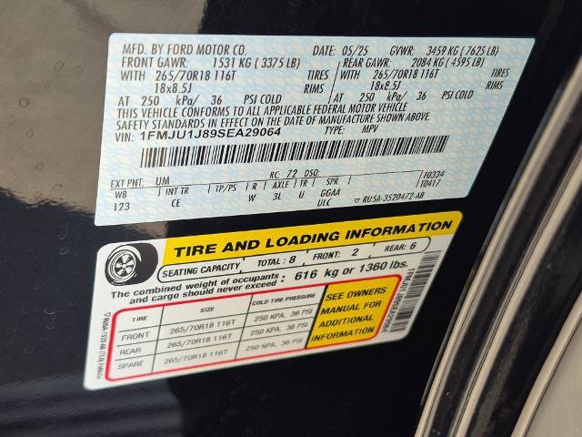 Certified 2025 Ford Expedition Active AWD/4WD image 18