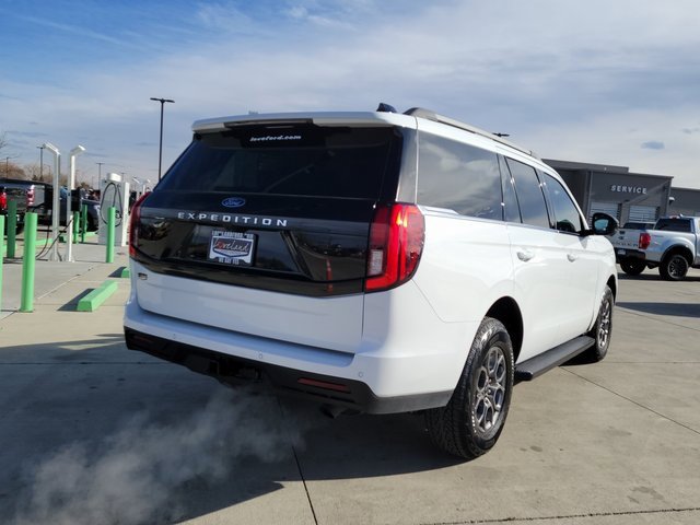 Certified 2025 Ford Expedition XL image 3