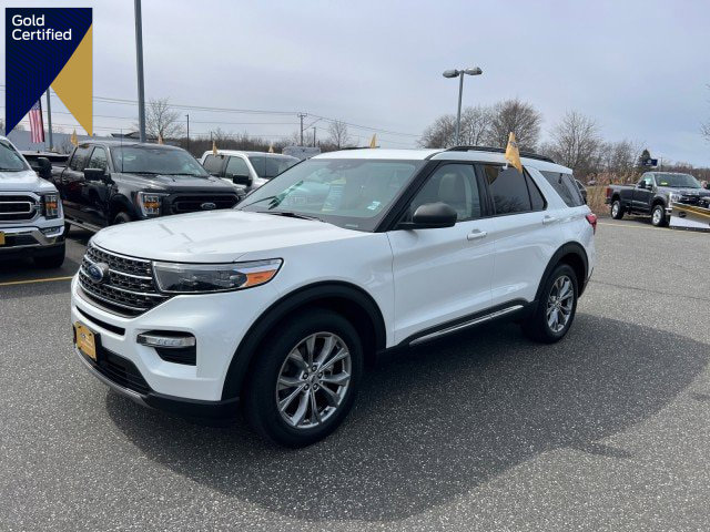 Certified 2023 Ford Explorer XLT w/ Equipment Group 202A image 1