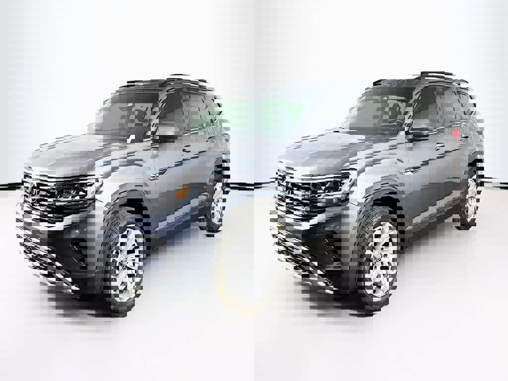 Used 2021 Volkswagen Atlas SE w/ Panoramic Sunroof Package image 2