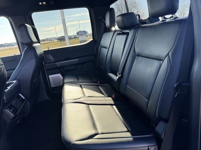 Certified 2025 Ford F150 Lariat w/ Equipment Group 502A High image 30