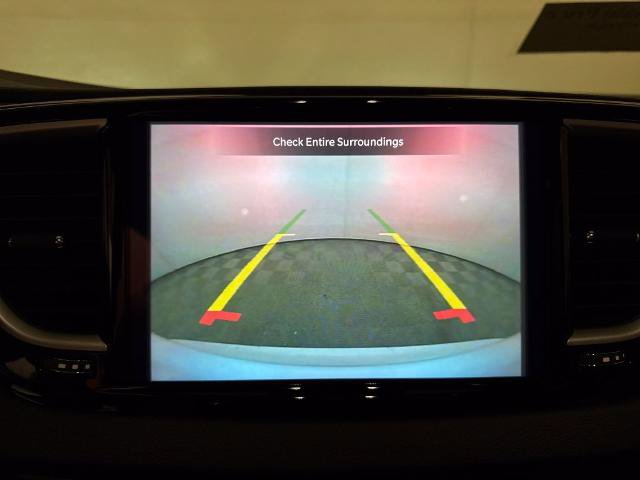 Used 2025 Chrysler Pacifica Select FWD image 27