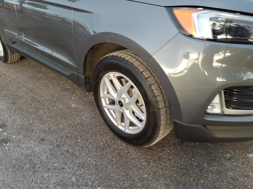 Certified 2024 Ford Edge SEL w/ Convenience Package image 5