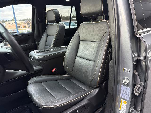 Used 2023 GMC Yukon SLT w/ SLT Premium Package AWD/4WD image 20