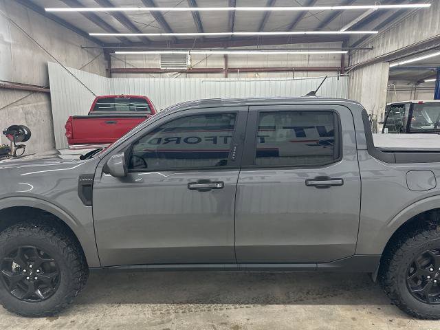 Certified 2022 Ford Maverick Lariat w/ Equipment Group 500A Standard image 5