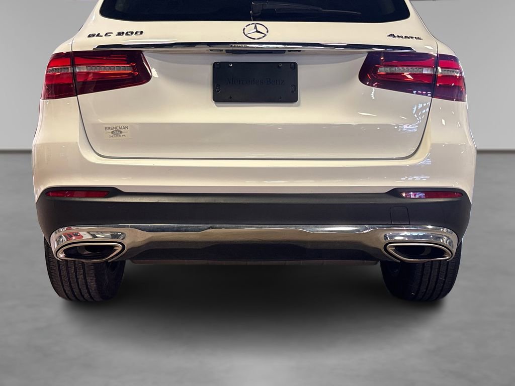 Used 2019 Mercedes-Benz GLC 300 4MATIC image 5