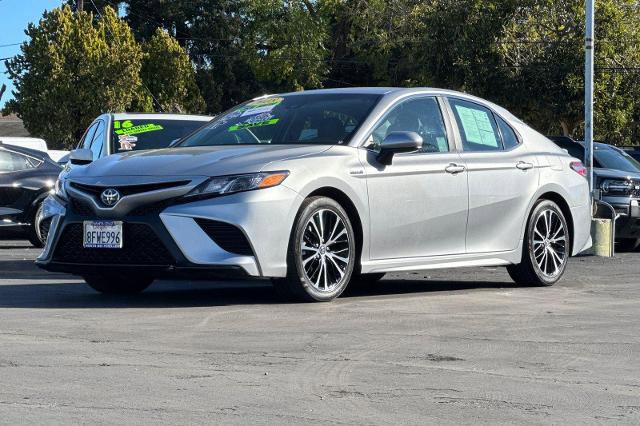 Used 2018 Toyota Camry SE image 29