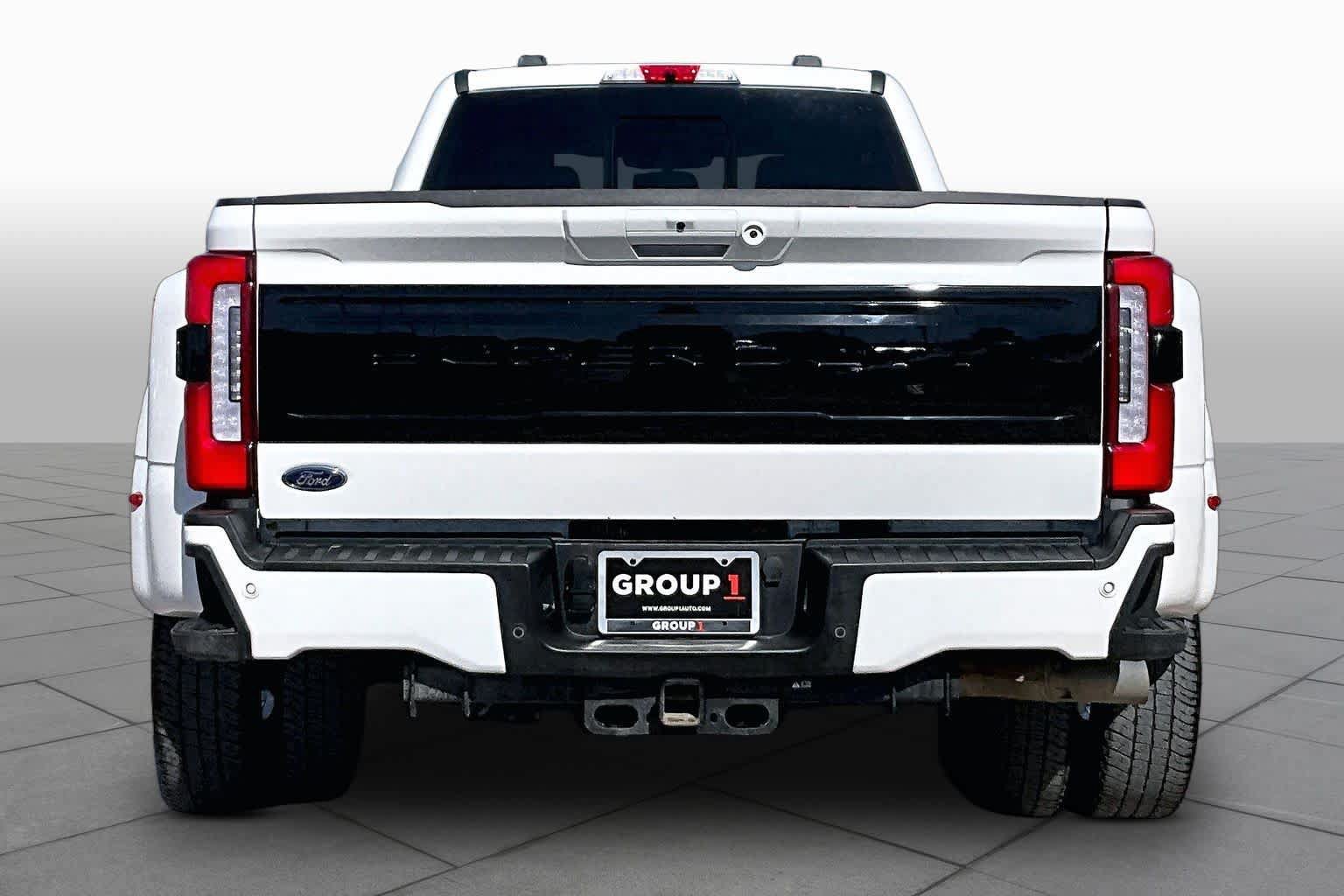 Certified 2026 Ford F350 Platinum w/ FX4 Off-Road Package AWD/4WD image 5