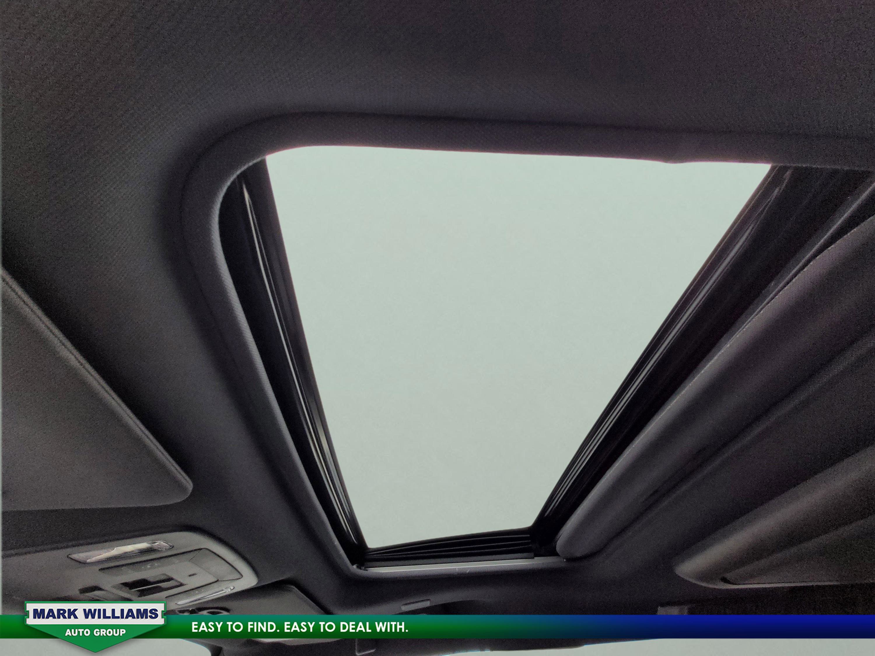 Used 2021 Toyota Sienna Platinum image 33