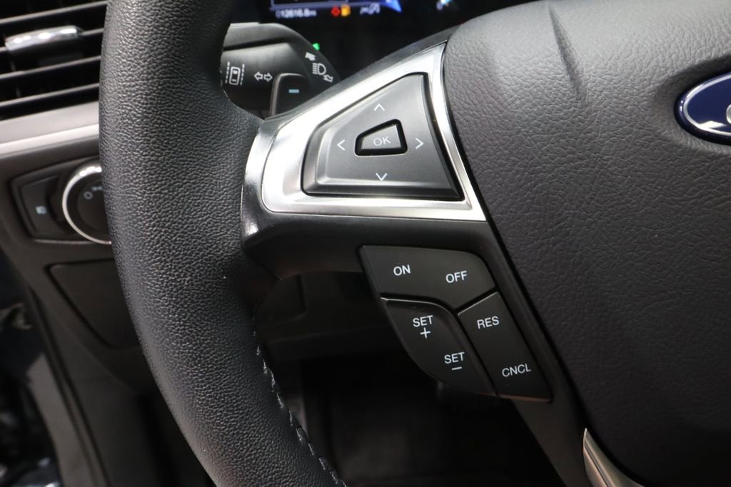 Certified 2024 Ford Edge SEL w/ Convenience Package AWD/4WD image 29