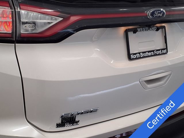 Certified 2018 Ford Edge SEL w/ Canadian Touring Package AWD/4WD image 26