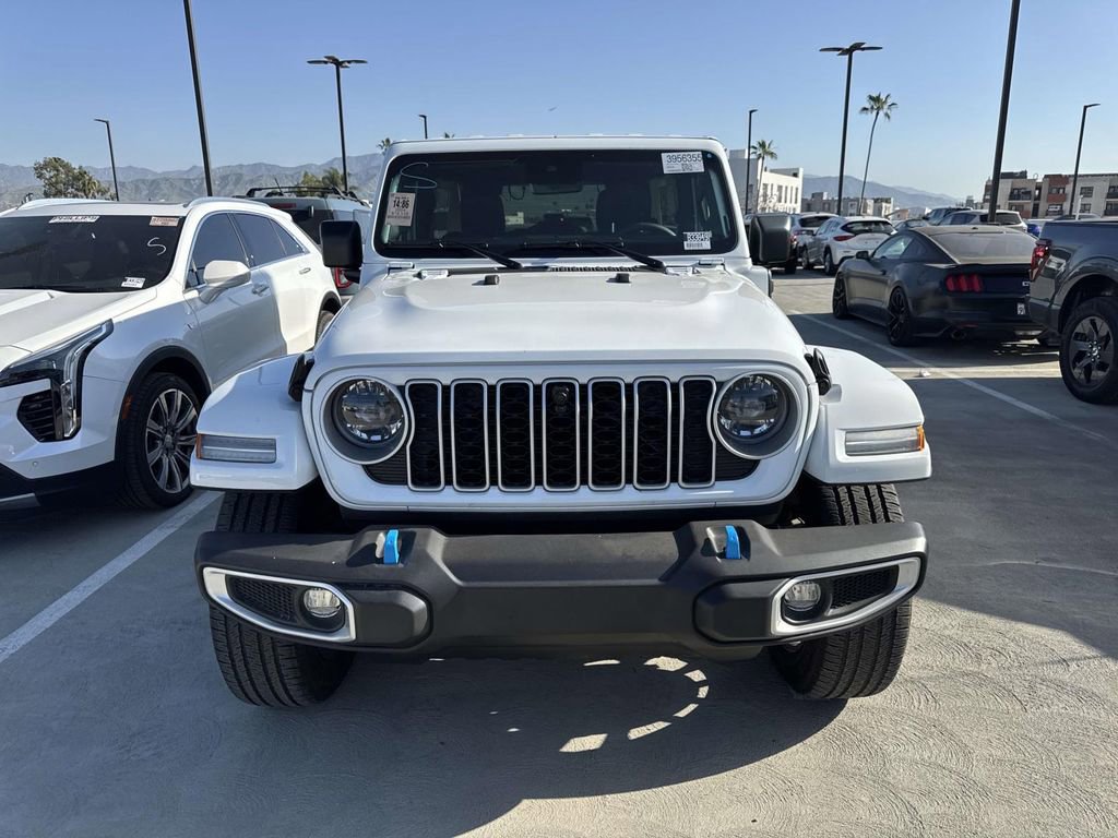 Used 2024 Jeep Wrangler Sahara 4xe w/ Technology Group image 10
