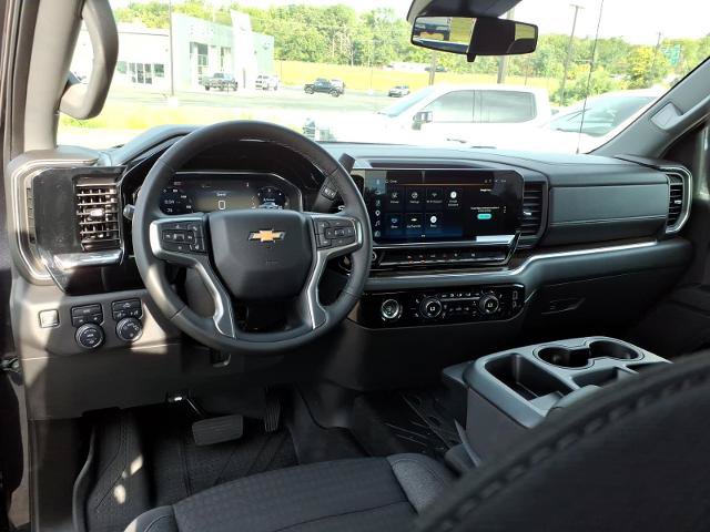 Used 2024 Chevrolet Silverado 1500 LT AWD/4WD image 12