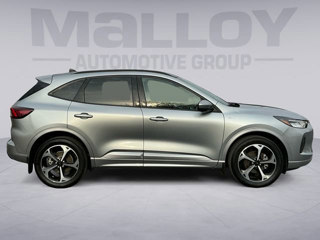 Certified 2024 Ford Escape ST-Line Select w/ Tech Pack #2 image 6