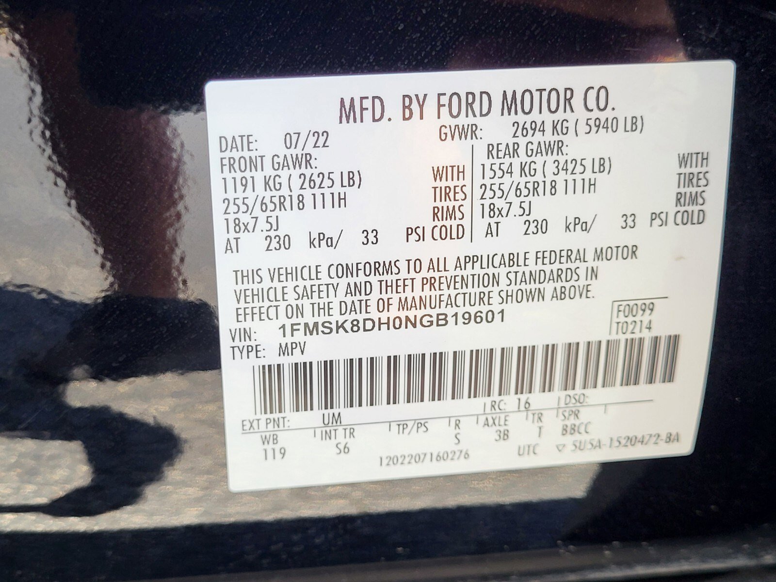 Certified 2022 Ford Explorer XLT w/ Equipment Group 202A AWD/4WD image 35