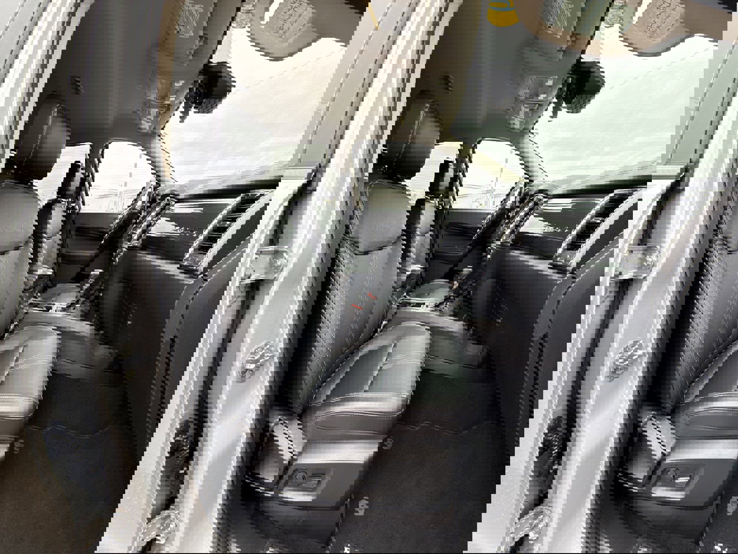 Certified 2019 Ford Ranger Lariat w/ Equipment Group 501A Mid image 12