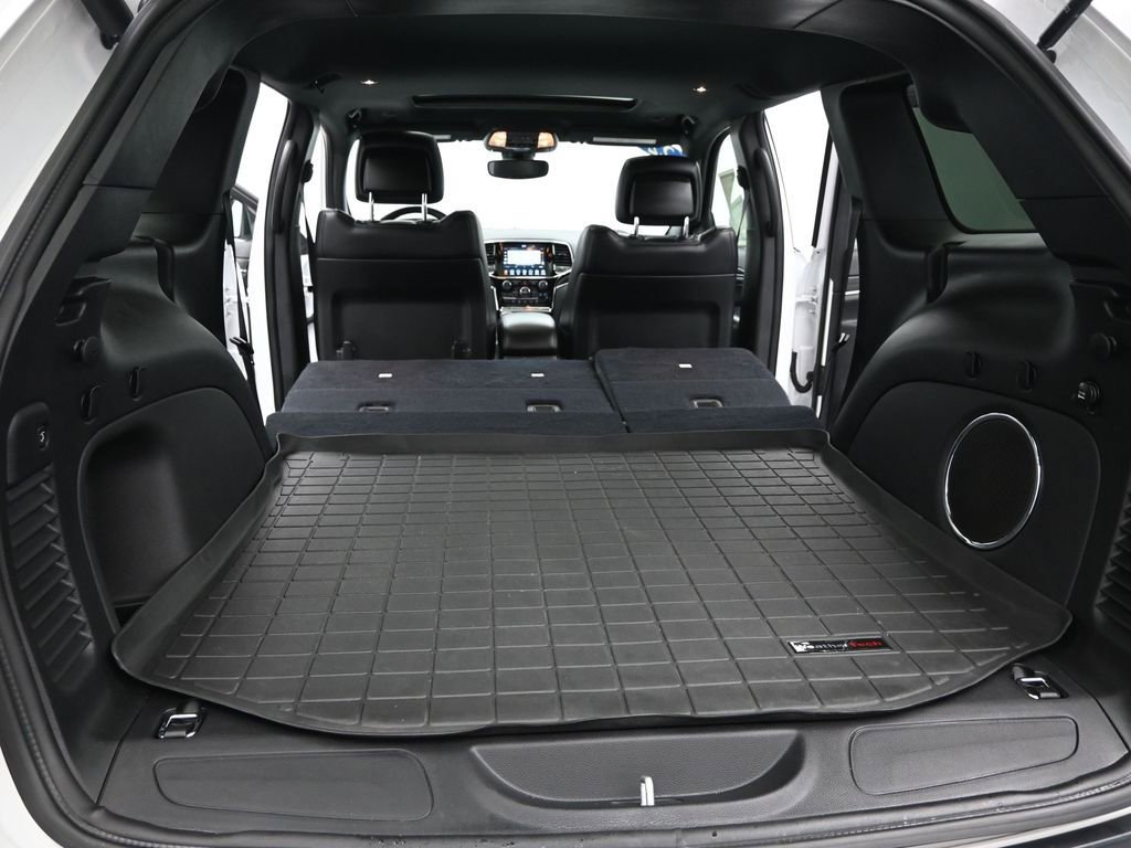 Used 2022 Jeep Grand Cherokee Limited w/ Tech Group image 24