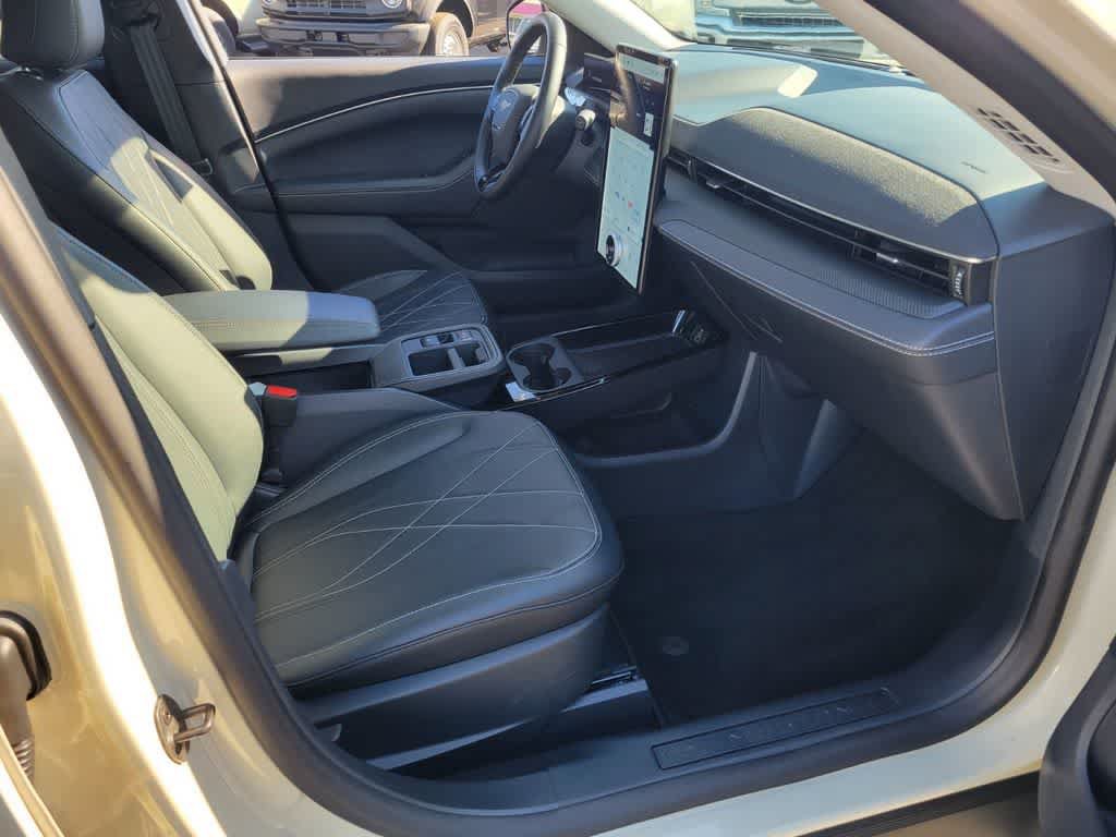 Certified 2025 Ford Mustang Mach-E Select AWD/4WD image 15