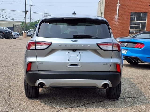 Certified 2022 Ford Escape SE w/ Cold Weather Package AWD/4WD image 20