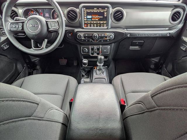 Used 2023 Jeep Wrangler Unlimited Sport AWD/4WD image 17