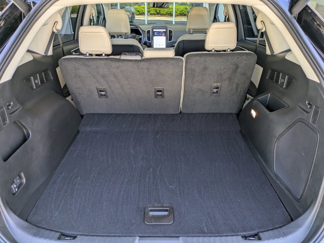 Certified 2024 Ford Edge Titanium image 19