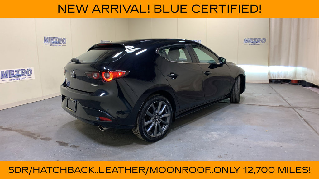 Used 2025 MAZDA MAZDA3 s FWD image 3