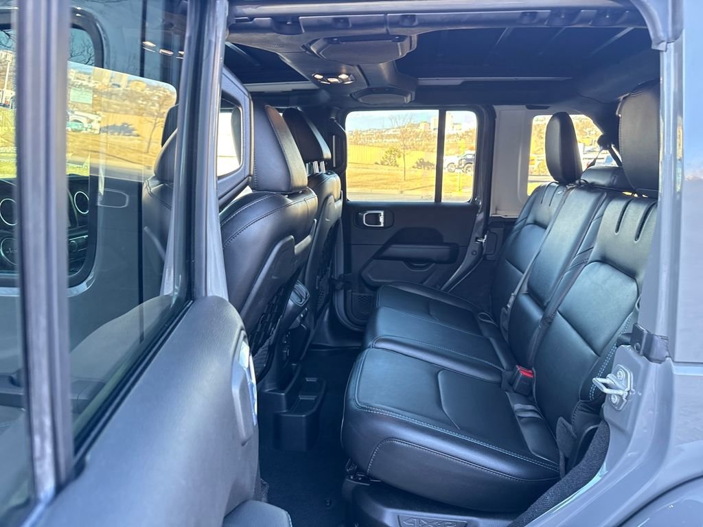 Used 2021 Jeep Wrangler Unlimited Rubicon 4xe w/ Steel Bumper Group image 19