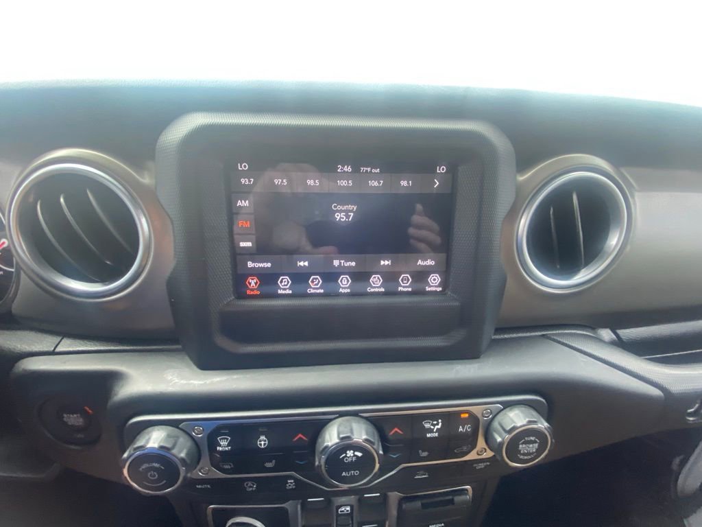 Used 2020 Jeep Gladiator Rubicon w/ LED Lighting Group image 15