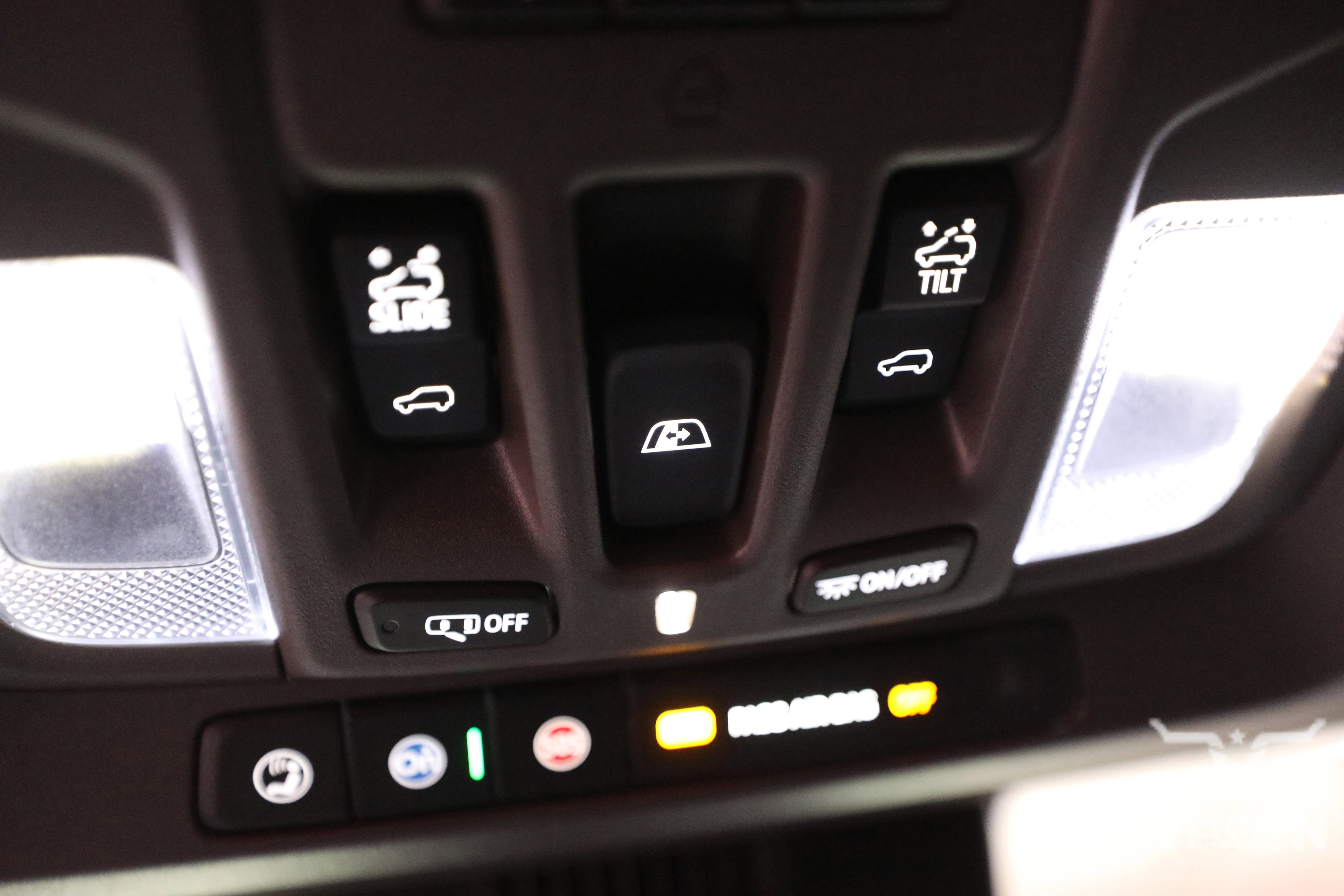 Used 2024 GMC Sierra 2500 Denali w/ Denali Reserve Package image 26