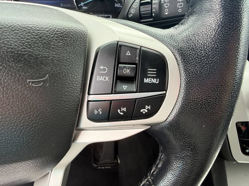 Certified 2023 Ford Explorer XLT w/ Equipment Group 202A AWD/4WD image 27
