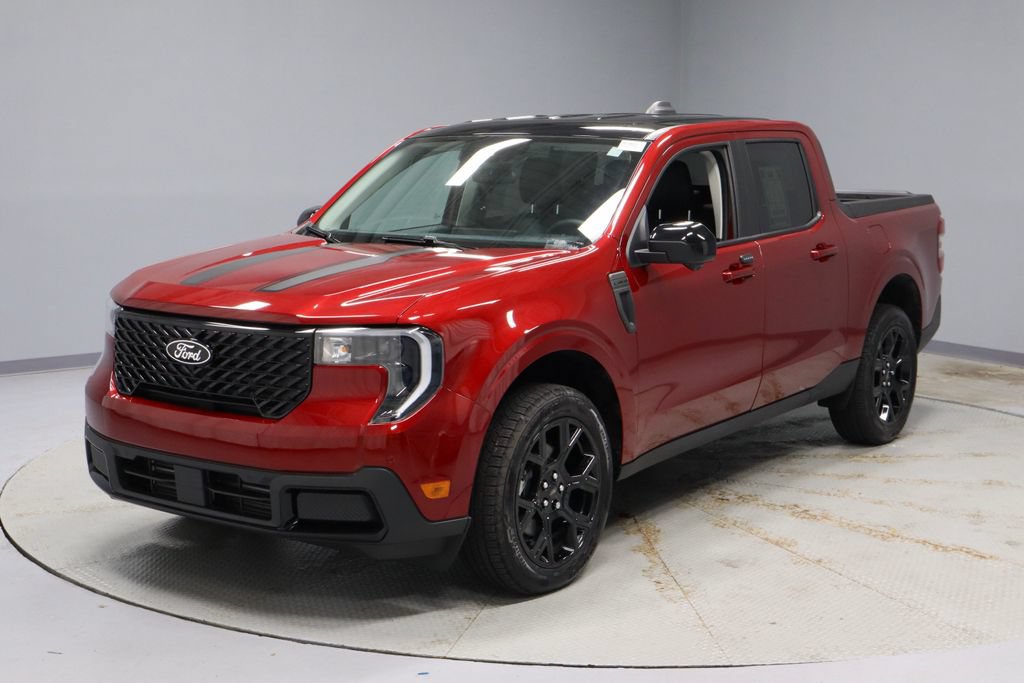 Certified 2025 Ford Maverick Lariat w/ Black Appearance Package AWD/4WD image 9