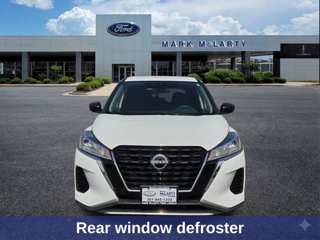 Used 2025 Nissan Kicks Play S FWD image 9