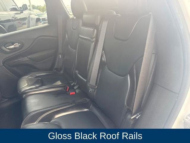 Used 2017 Jeep Cherokee Limited FWD image 26