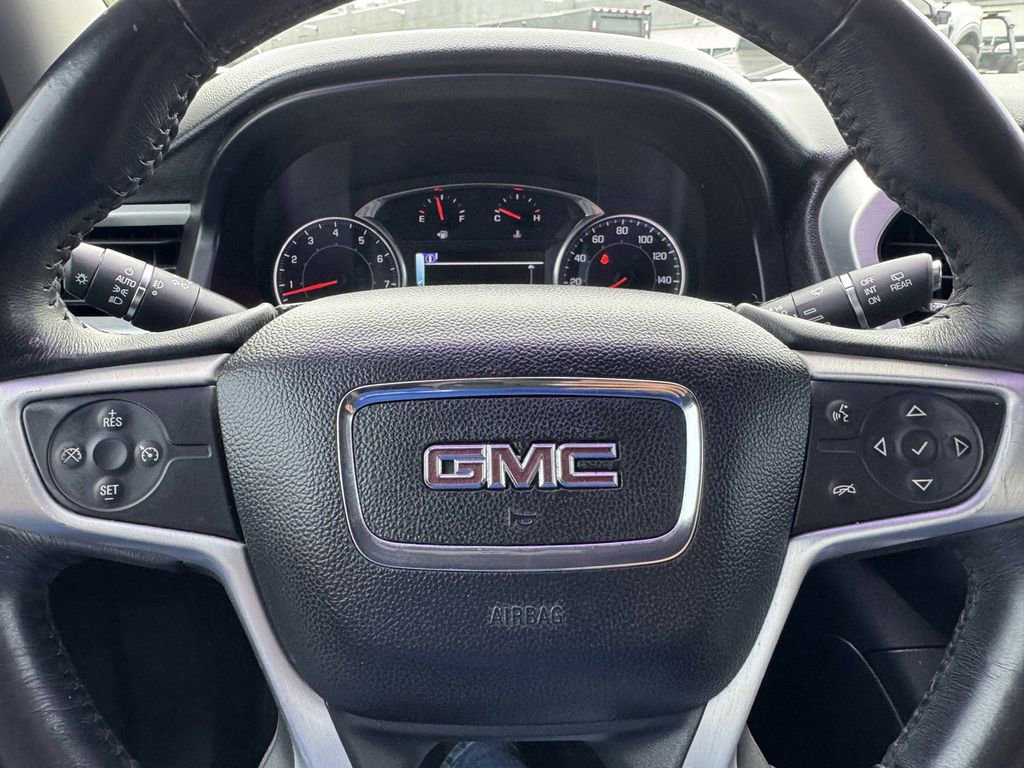 Used 2017 GMC Acadia SLT FWD image 19