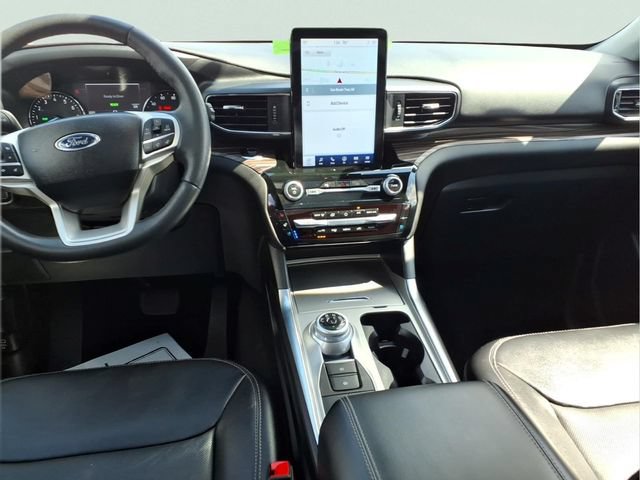 Certified 2023 Ford Explorer Limited w/ Hybrid Equipment Group 310A AWD/4WD image 11