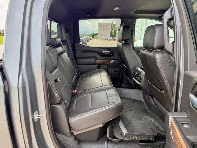 Used 2021 Chevrolet Silverado 1500 High Country w/ Technology Package AWD/4WD image 18