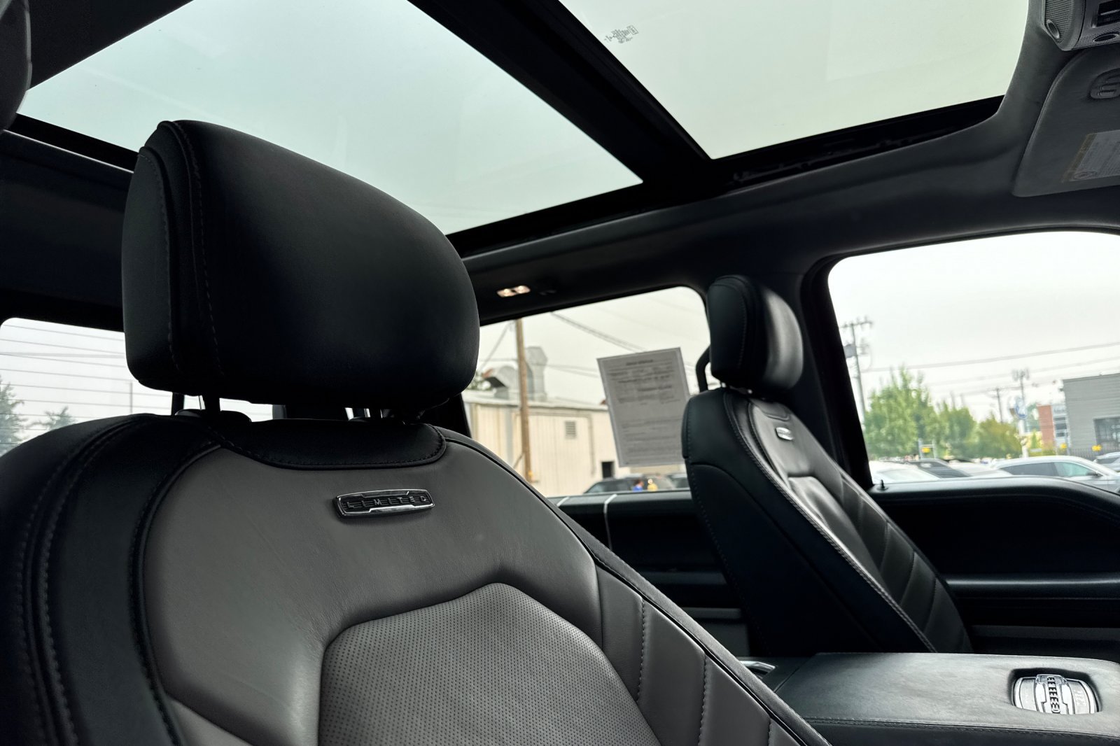 Certified 2022 Ford F350 Limited AWD/4WD image 16