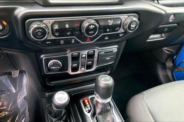 Used 2023 Jeep Wrangler Unlimited Sport AWD/4WD image 35