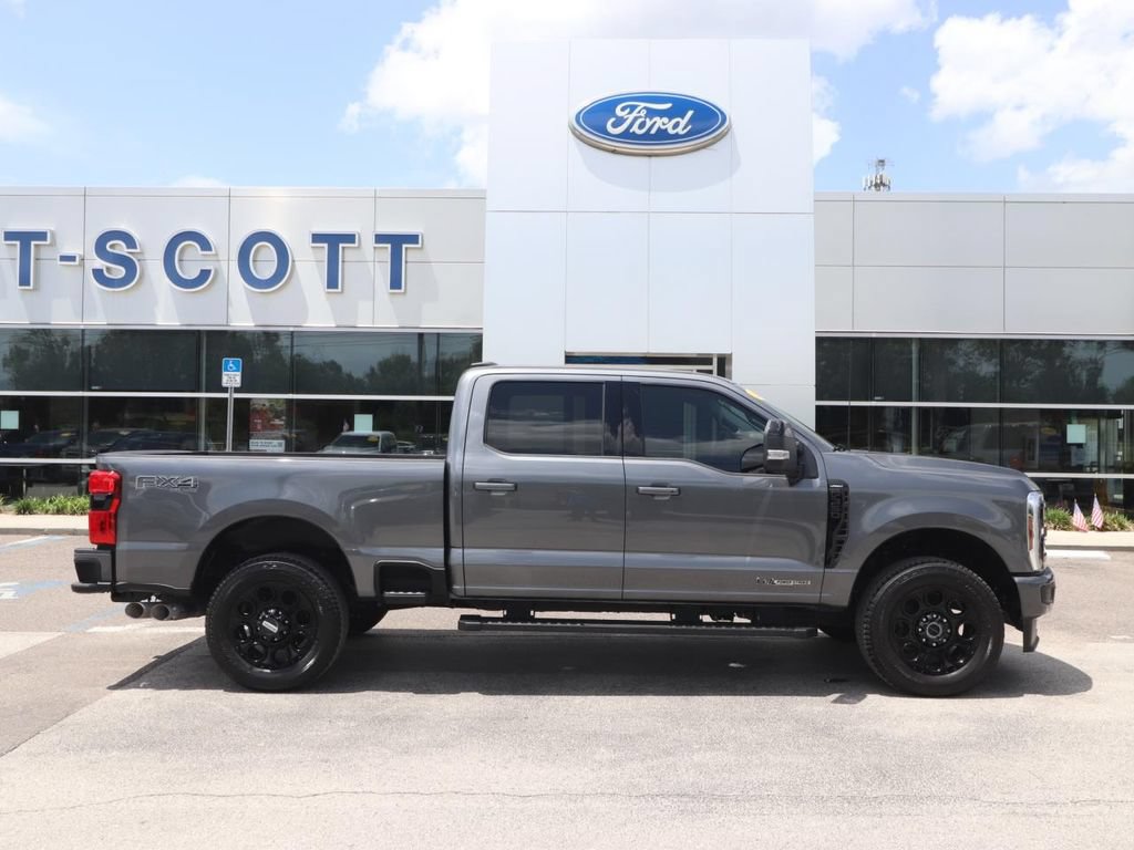 Certified 2026 Ford F350 Lariat w/ Black Appearance Package AWD/4WD image 17