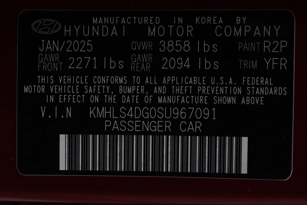 Used 2025 Hyundai Elantra SEL image 25