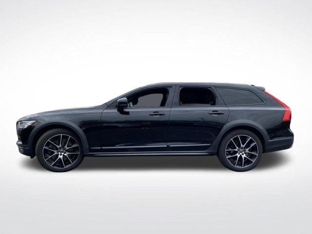 Used 2018 Volvo V90 T6 Cross Country w/ Protection Package image 14