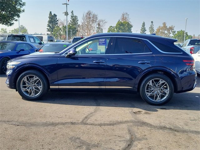 Used 2022 Genesis GV70 2.5T w/ Select Package image 2