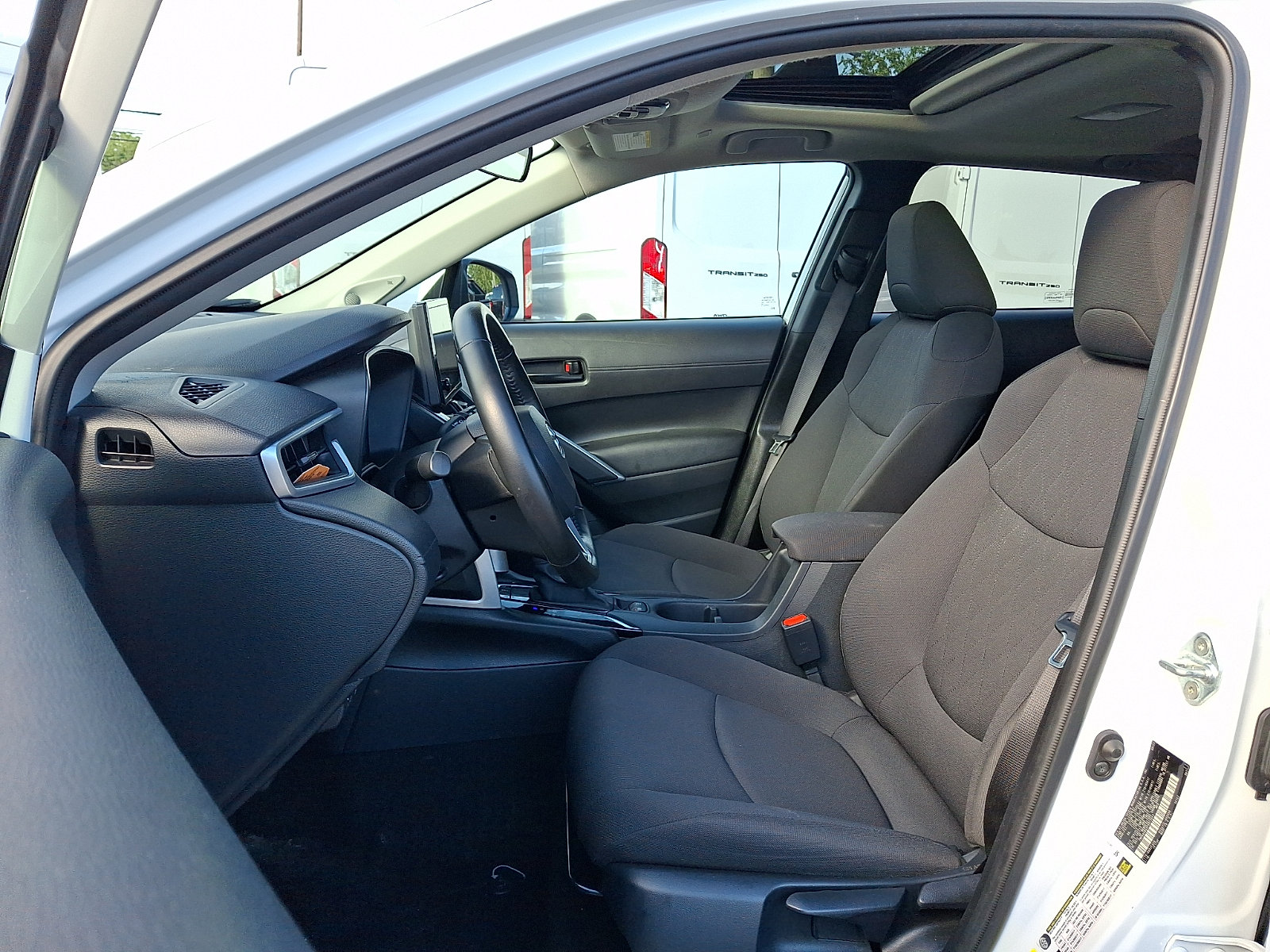 Used 2023 Toyota Corolla Cross LE w/ Moonroof Package AWD/4WD image 14