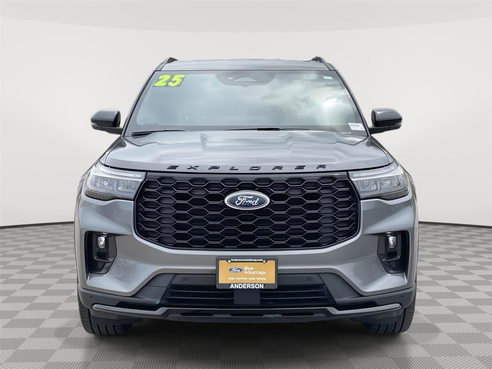 Certified 2025 Ford Explorer ST-Line w/ ST-Line Street Pack AWD/4WD image 4