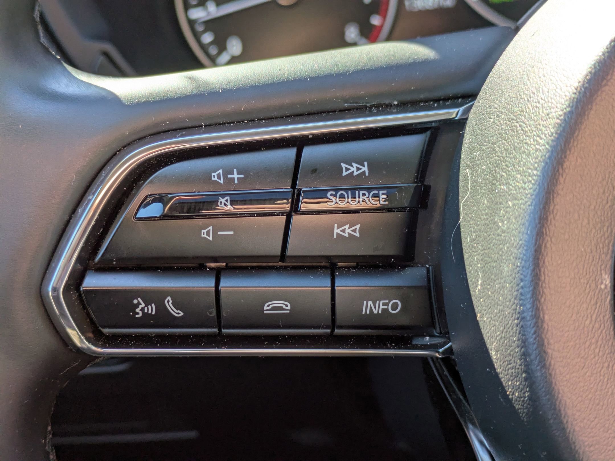 Used 2025 MAZDA CX-90 3.3 Turbo w/ Preferred Package image 16