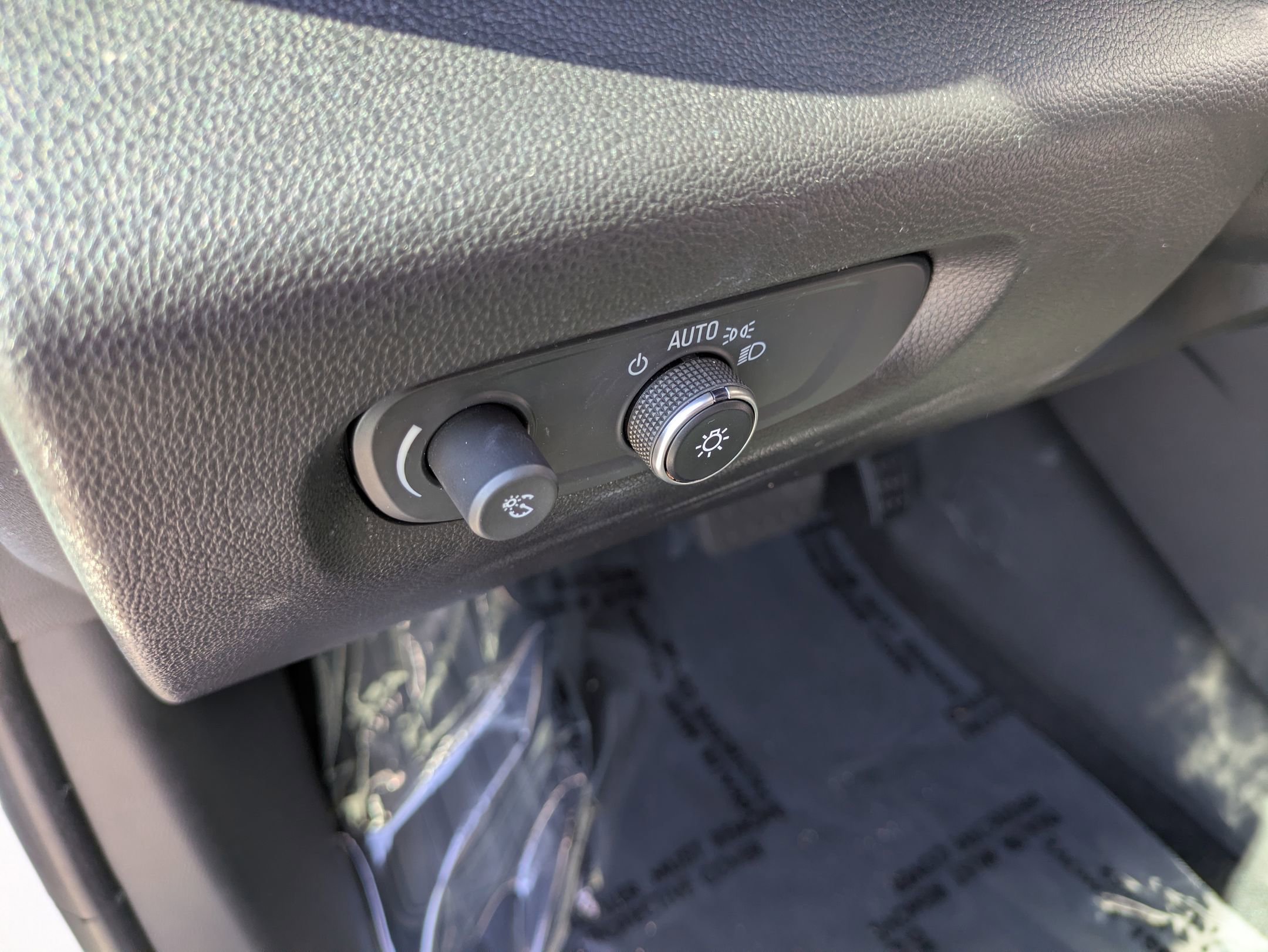 Used 2024 Chevrolet Traverse LT image 15