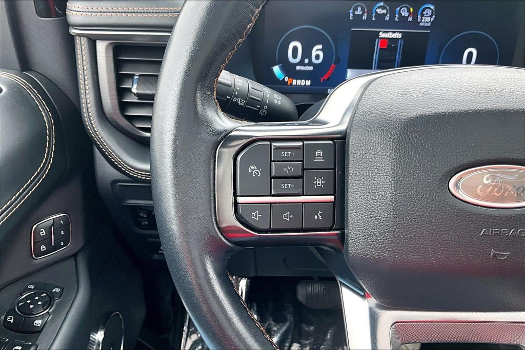 Certified 2024 Ford Expedition Platinum AWD/4WD image 18