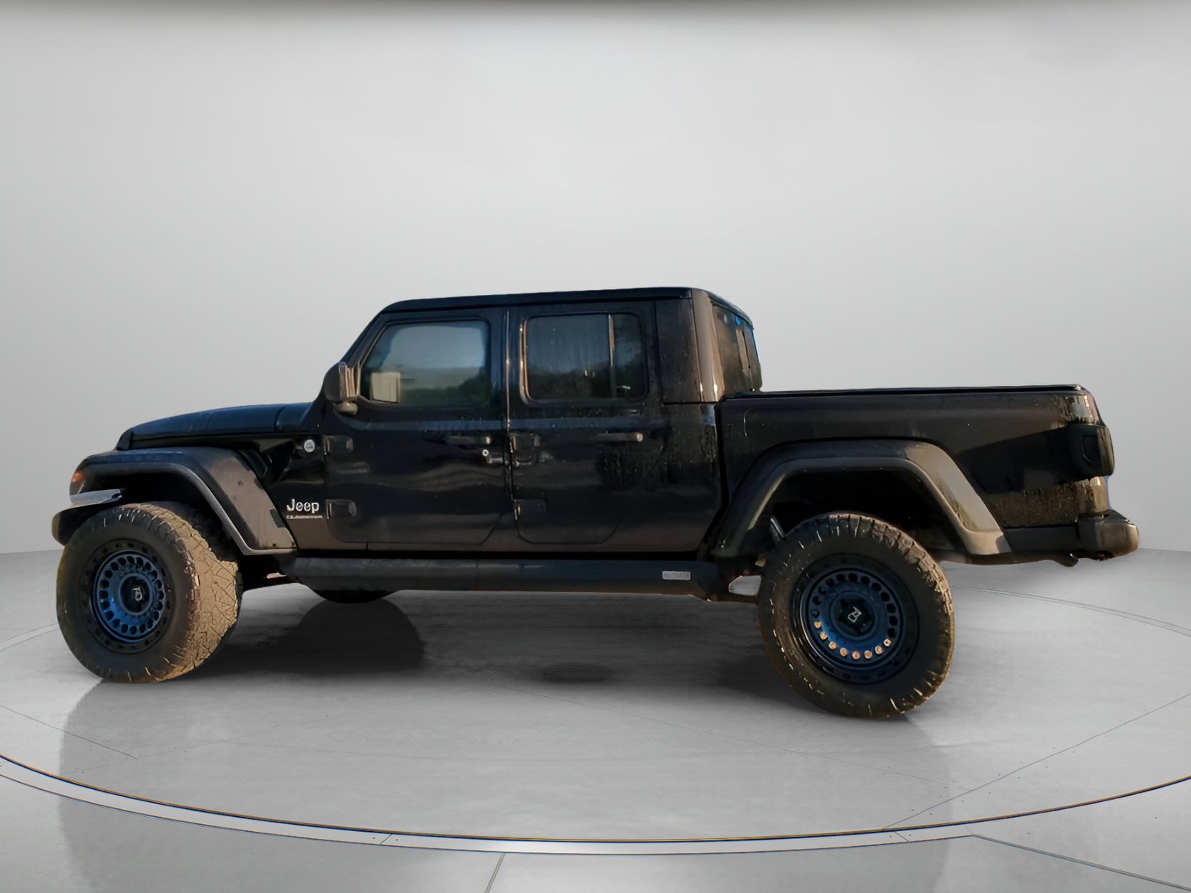 Used 2022 Jeep Gladiator Overland w/ Popular Equipment Package AWD/4WD image 18