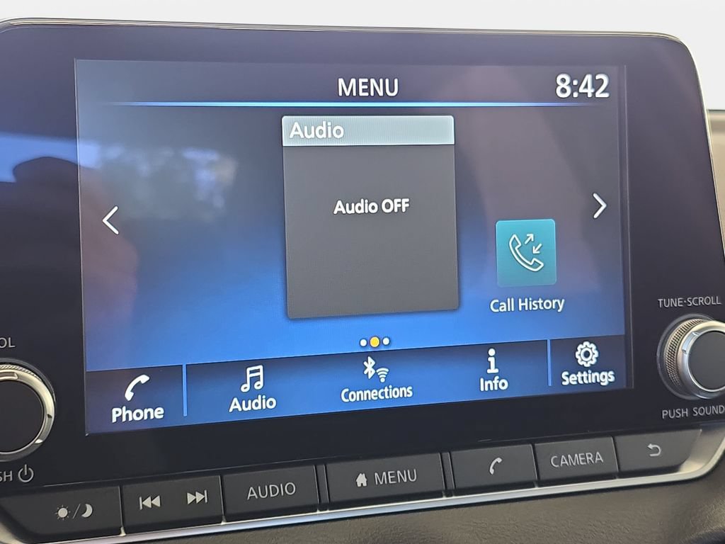Used 2024 Nissan Sentra SV FWD image 18